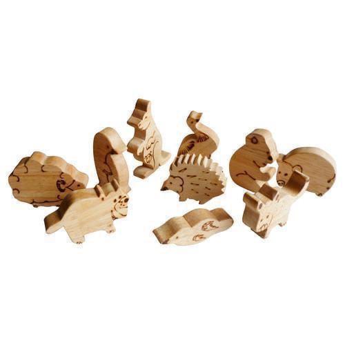 Wooden animal toys: Perfect for imaginative play!