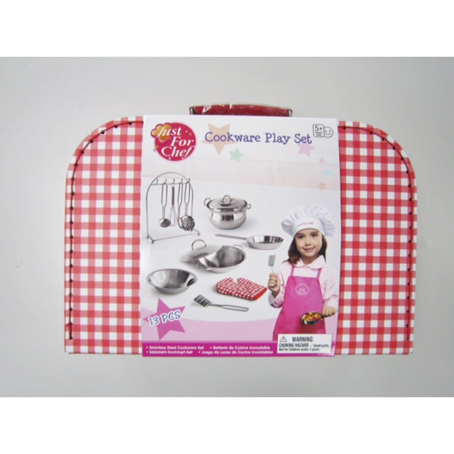 Cookware Set in Suitcase