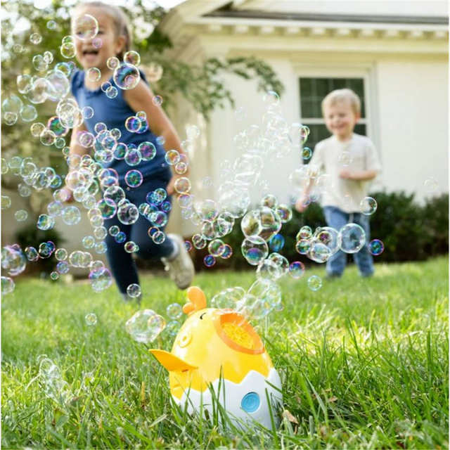 MAXX BUBBLES - BUBBLE CHICKEN (includes 4oz bubble solution)