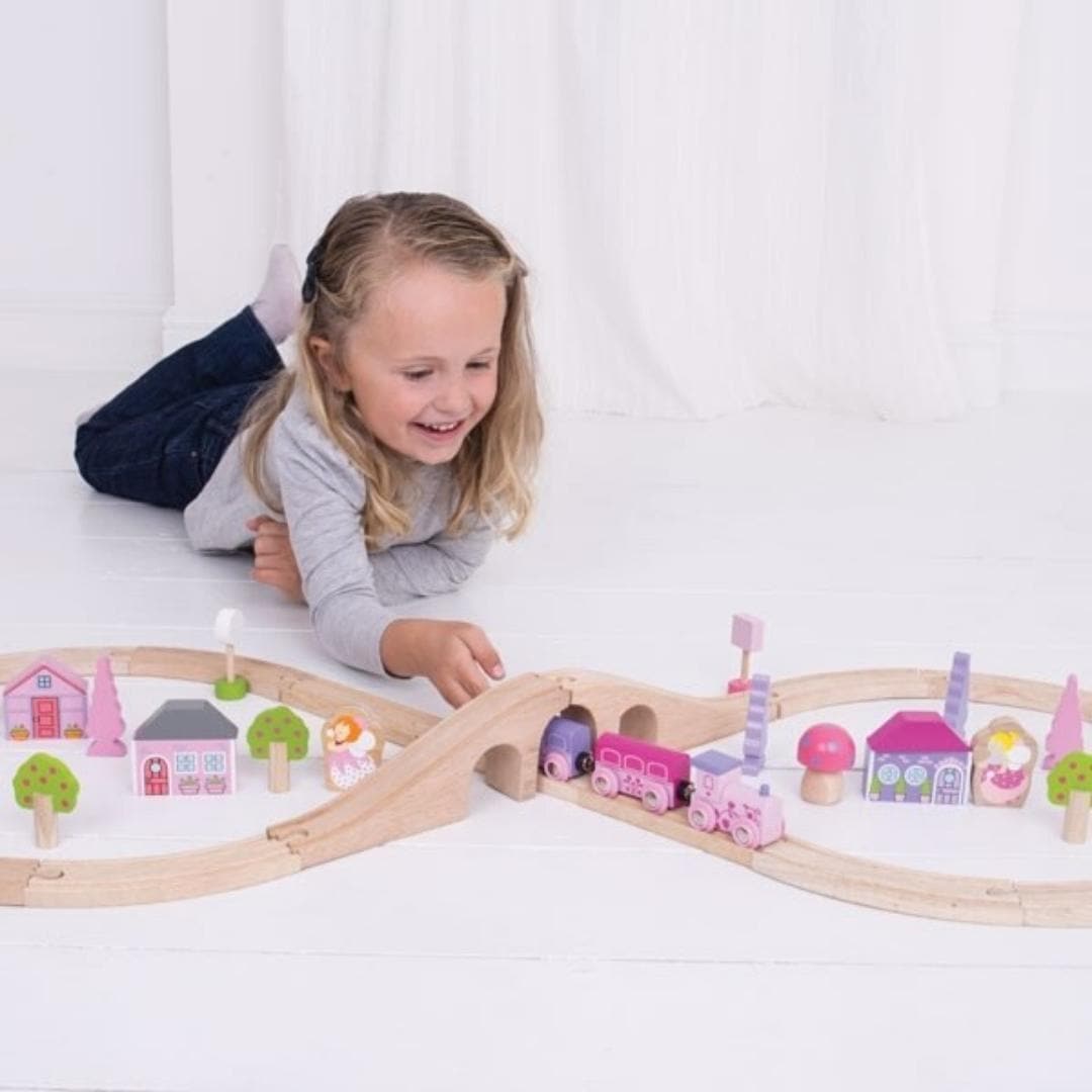 Fairy Figure of Eight Train Set