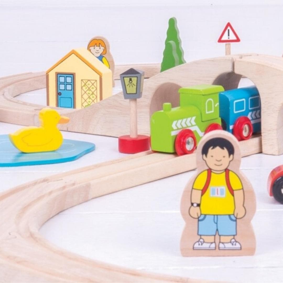 Figure of Eight Train Set