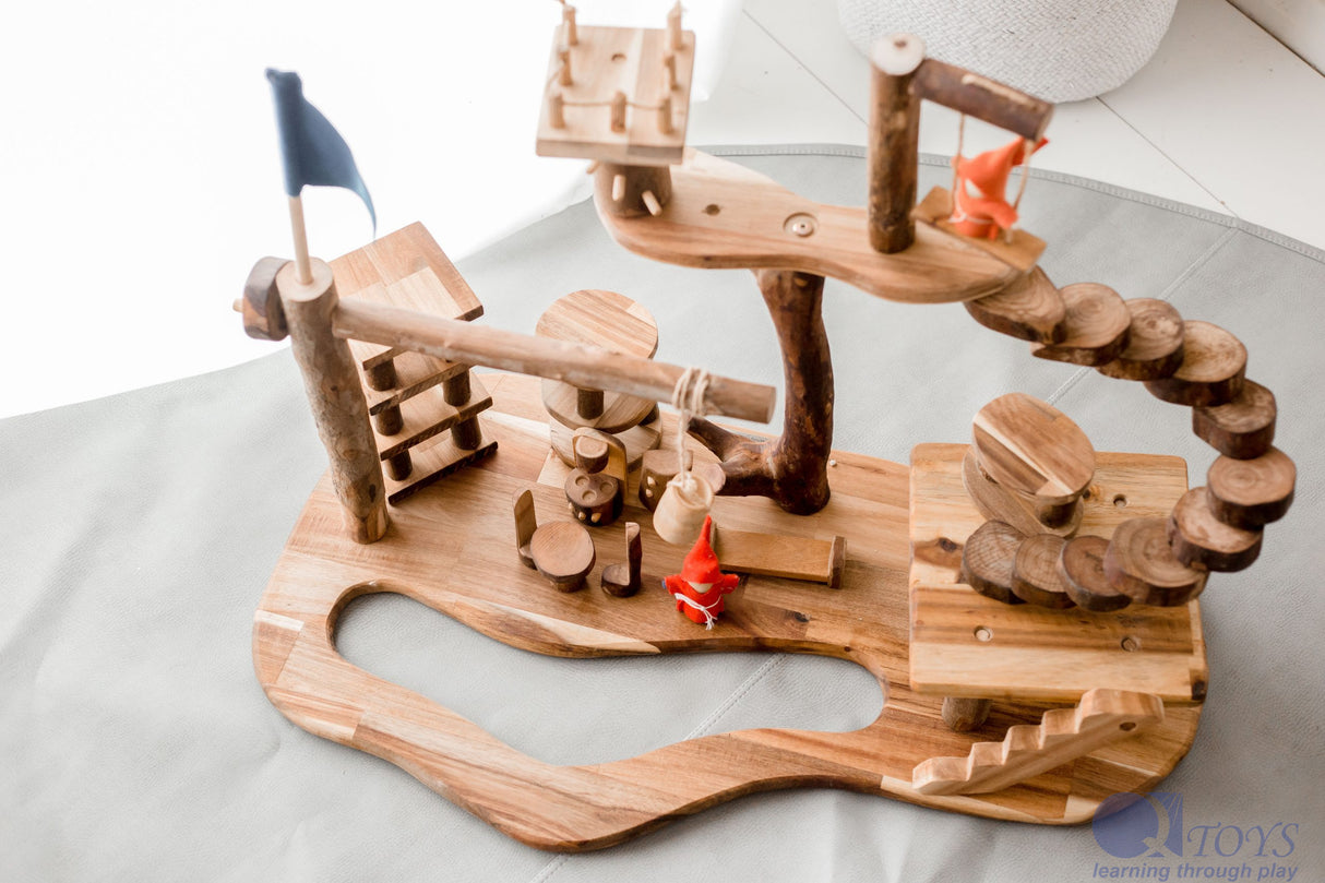 Tree House Complex