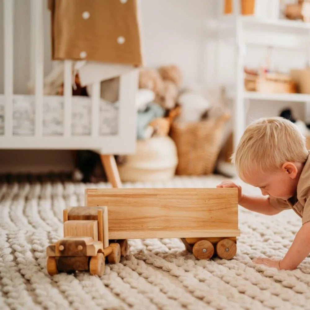 Kids Wooden Cargo Truck QToys