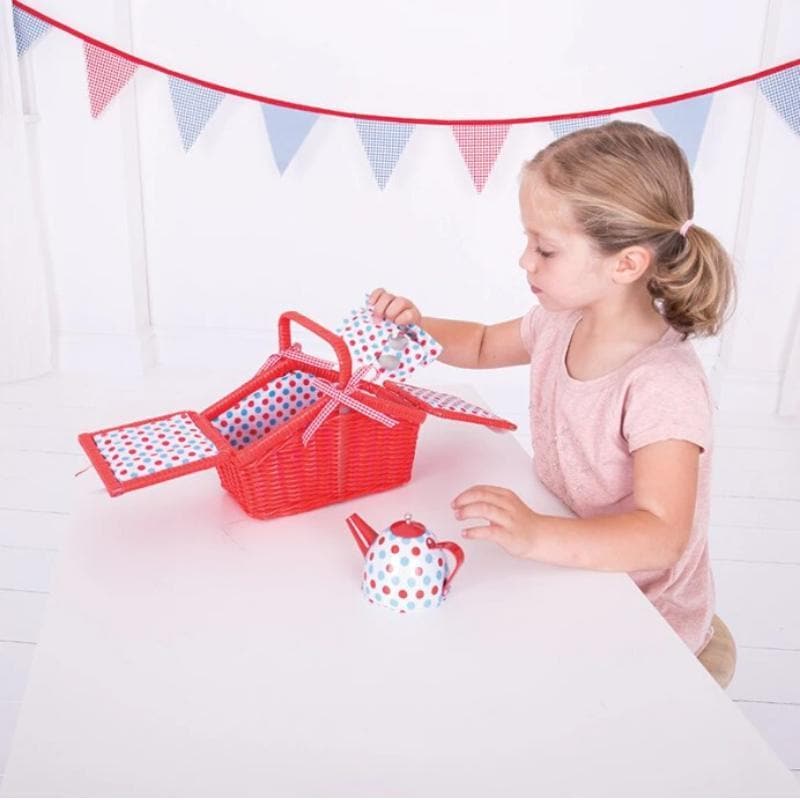 Spotted Basket Tea Set