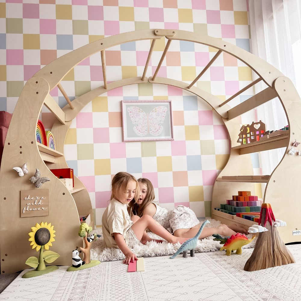 Wanderlust Waldorf Play Stand Full - Varnished