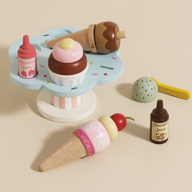 Wooden Ice-cream stand & topping