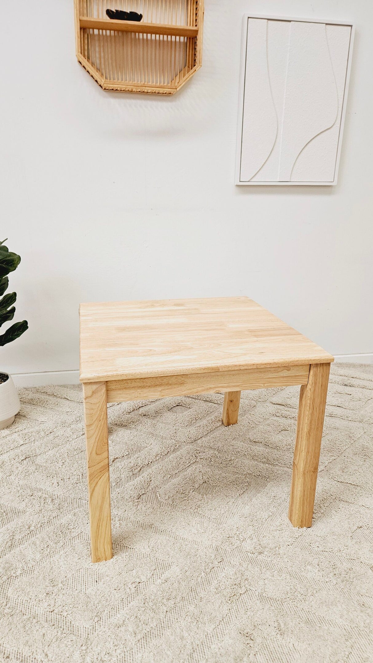 Standard Rubberwood Table
