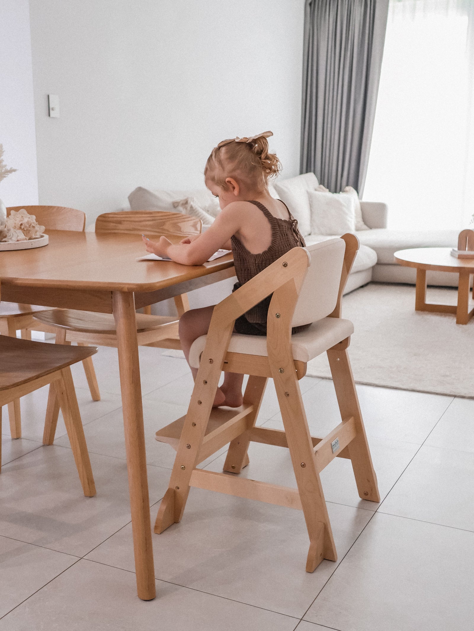 Why the Right Toddler Chair Changes Mealtimes