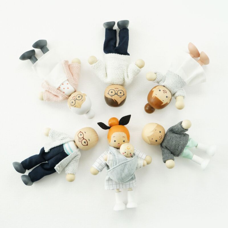 A selection of doll house dolls