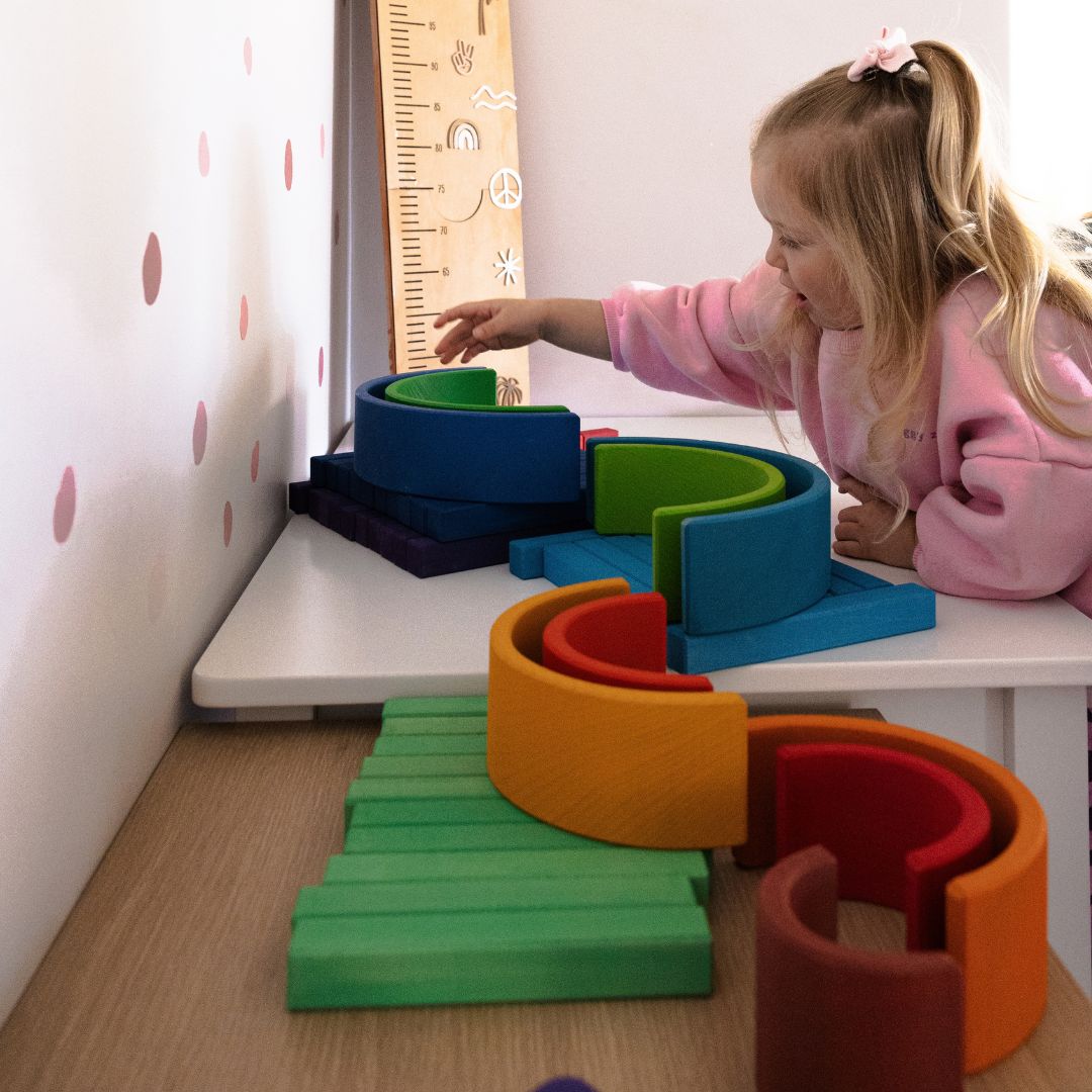 Vibrant Counting Rainbow Stacker