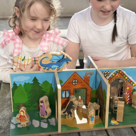 Pretend and Play – Fairytales