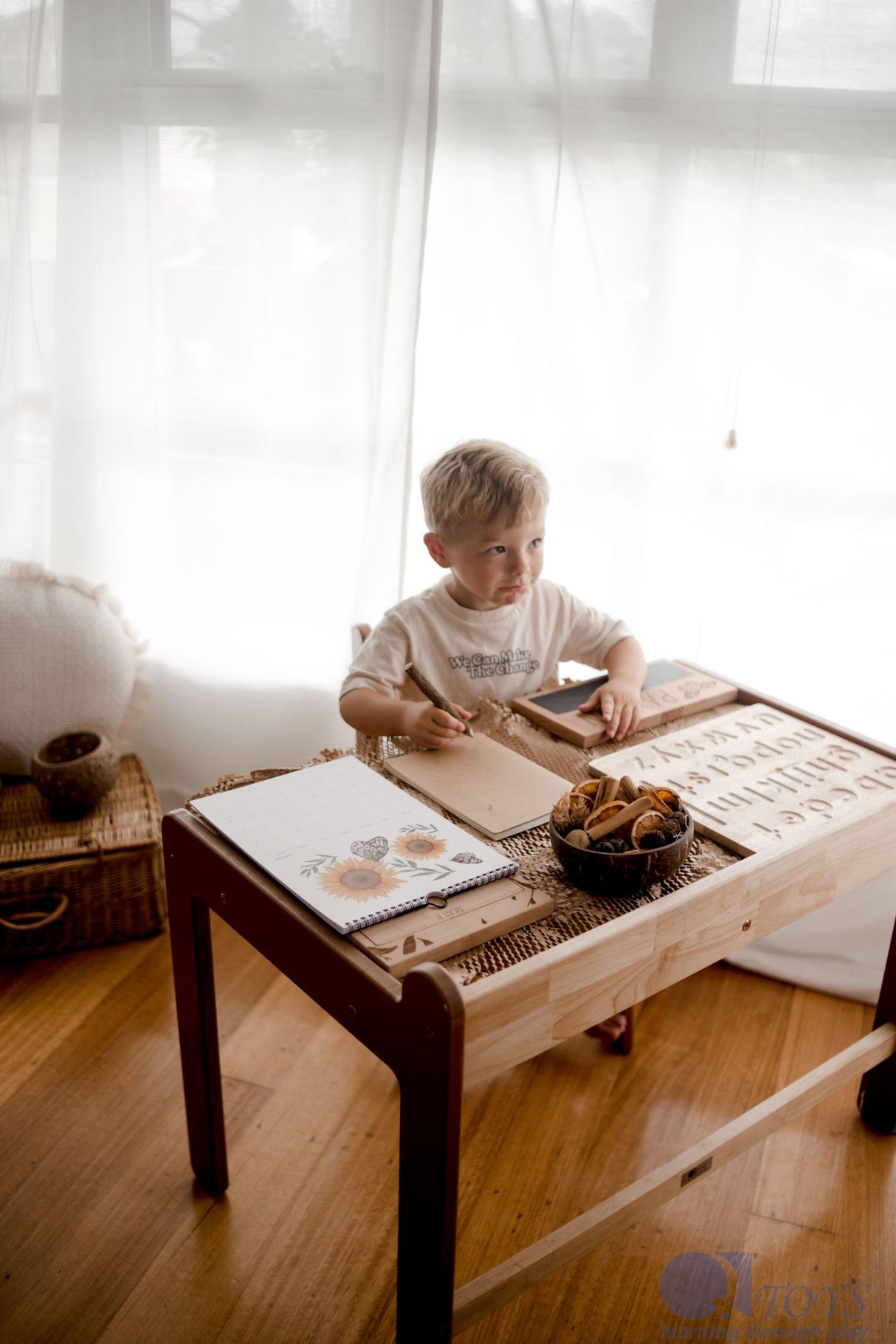 Child Study Desk Set