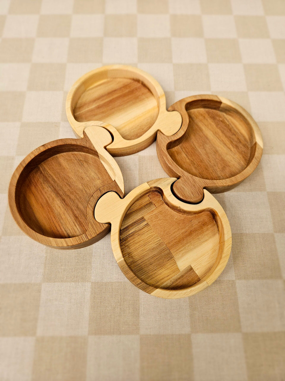 Round Puzzle Trays