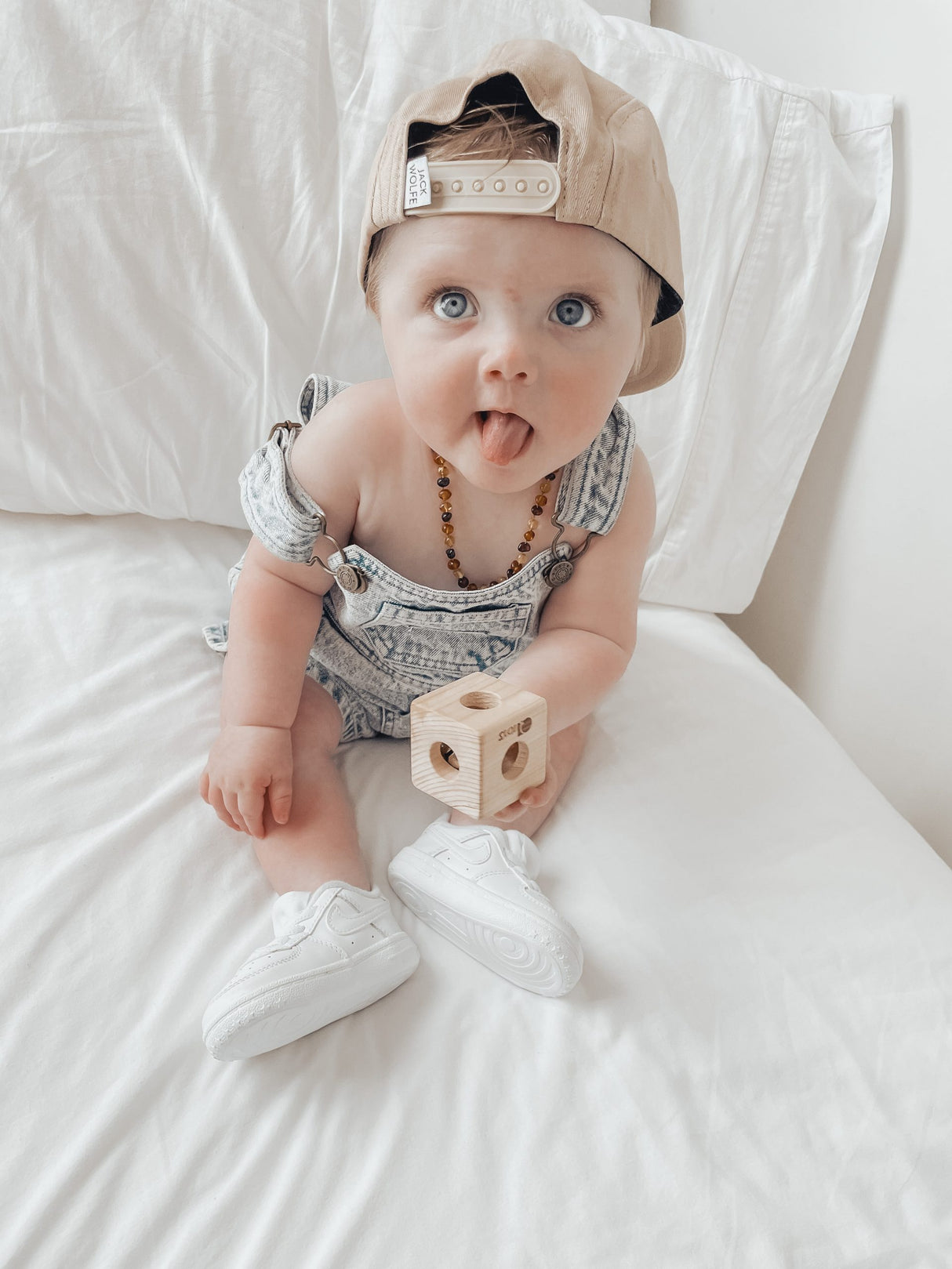 Cube Rattle