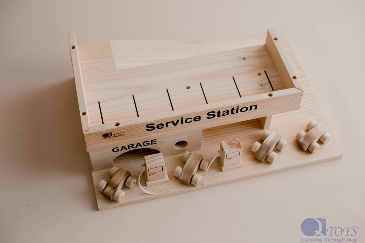 Solid Wooden Service Station