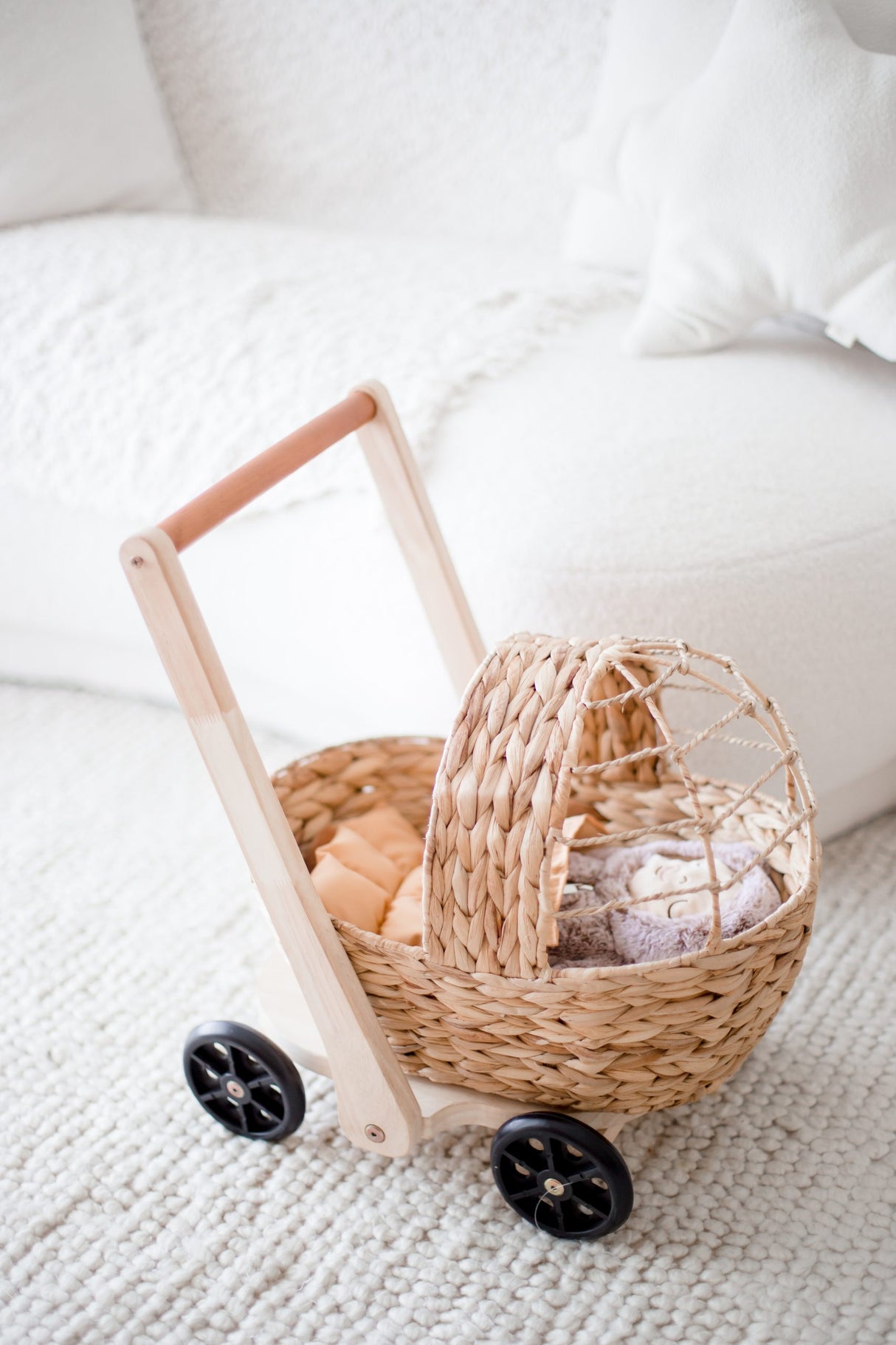 Water Hyacinth Doll Pram & Walker Playset