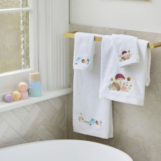 Jiggle & Giggle Mushroom Meadow Bath Towel & Face Washer in Organza Bag