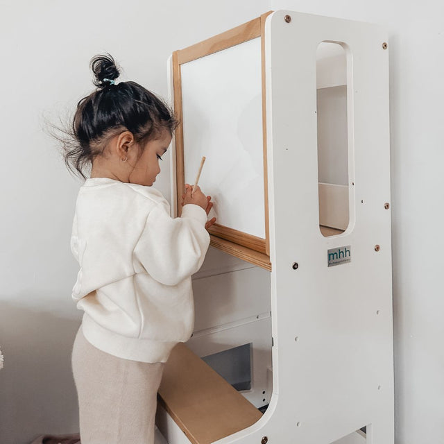 Evo 3.0 & Magnetic Whiteboard - White and Walnut