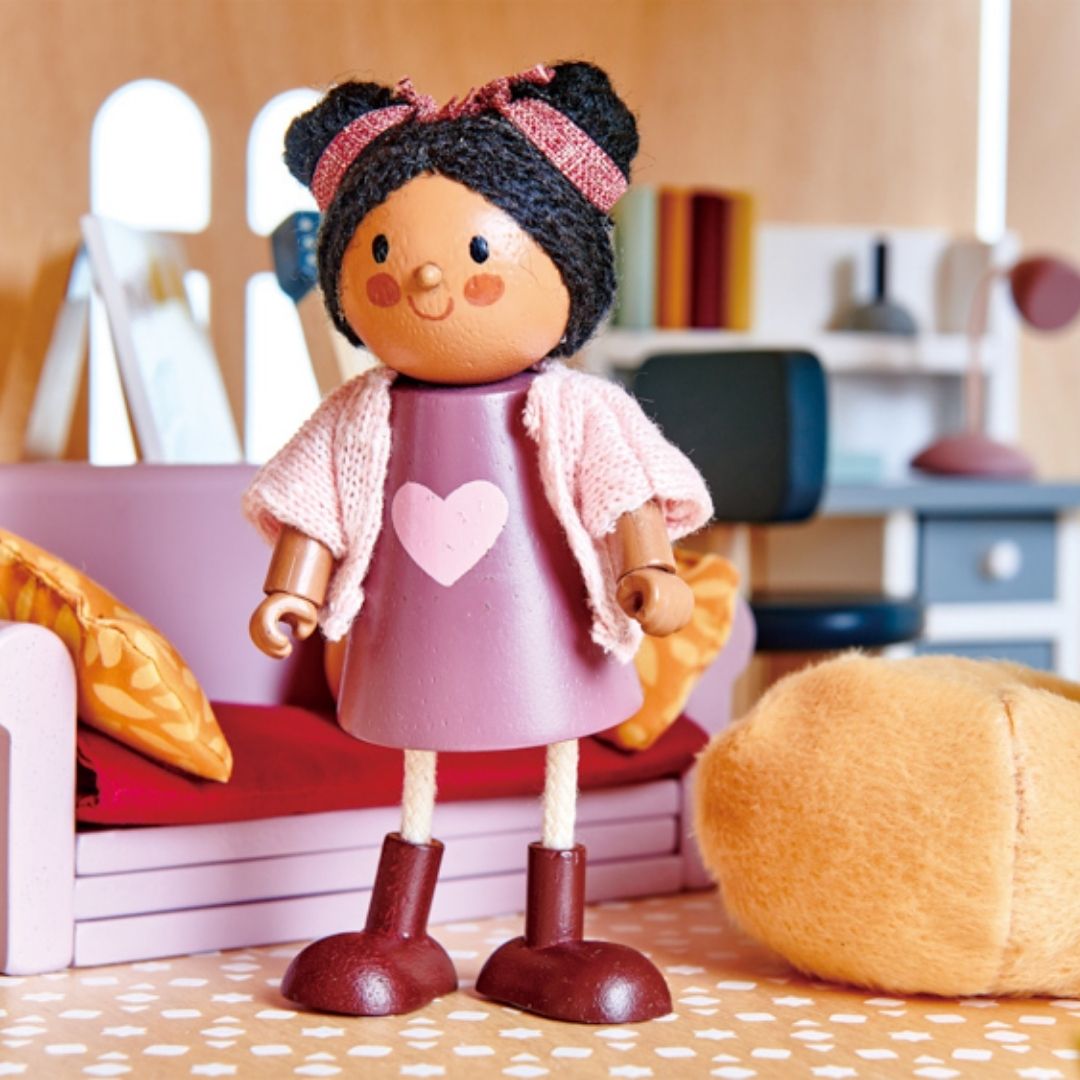 Tender Leaf Dovetail Study Set – for the doll who takes homework seriously (and relaxing too)