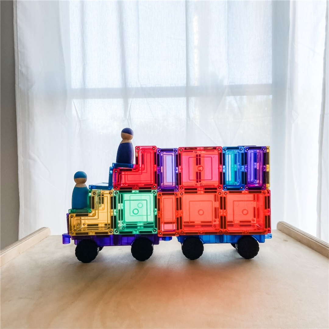 Every piece included in the TileTek 28 Piece Car Set