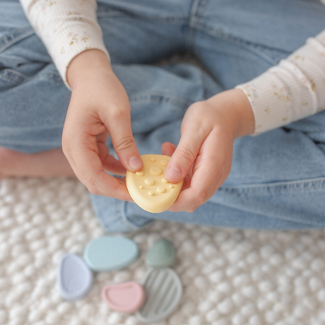 Mindful and Co Kids Worry Stones for Kids with all its pieces laid out