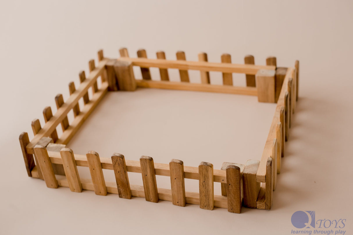 Wooden Fences – Set of 4