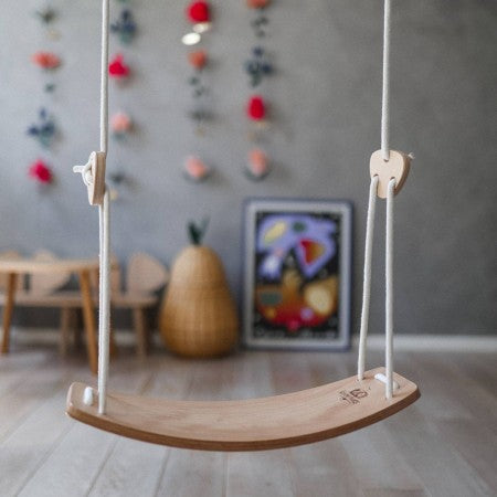 Kinderfeets Child's Swing – hours of fun for children playing alone or with others