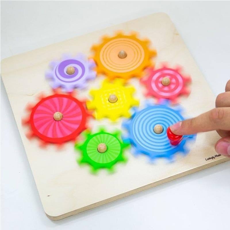 Bigjigs Cog Puzzle educational toy – twist the red handle… and the whole world spins