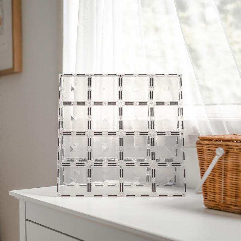 Close-up detail of the Connetix 2 Piece Clear Base Plate Pack