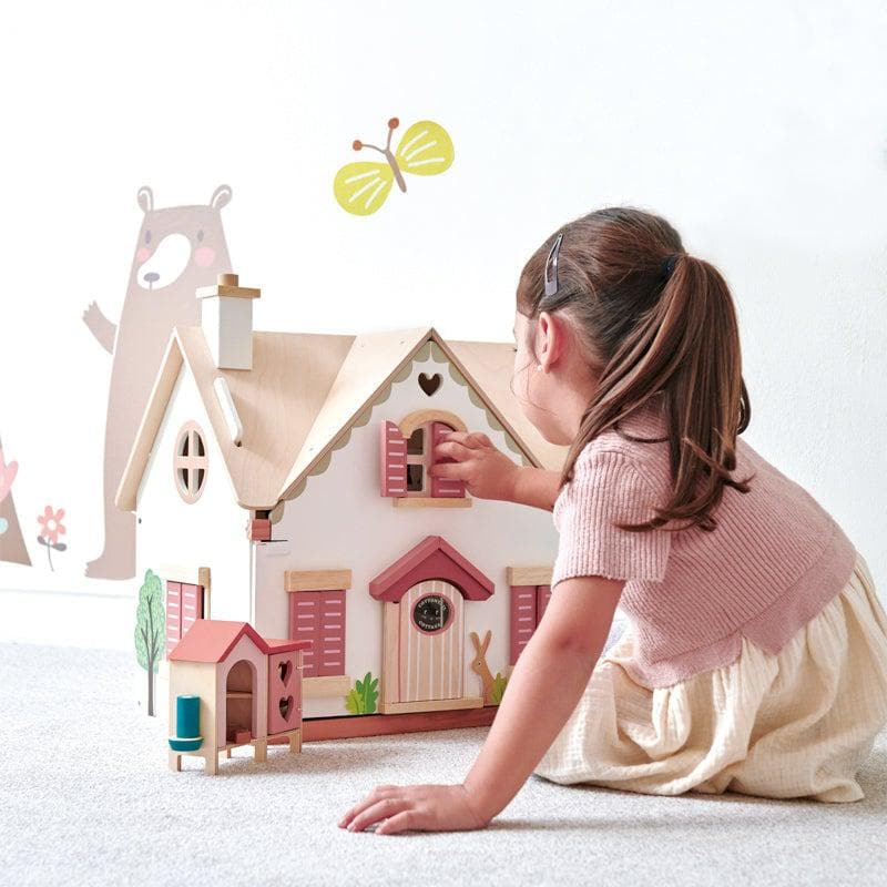 Tender Leaf Cottontail Cottage pictured with all pieces laid out