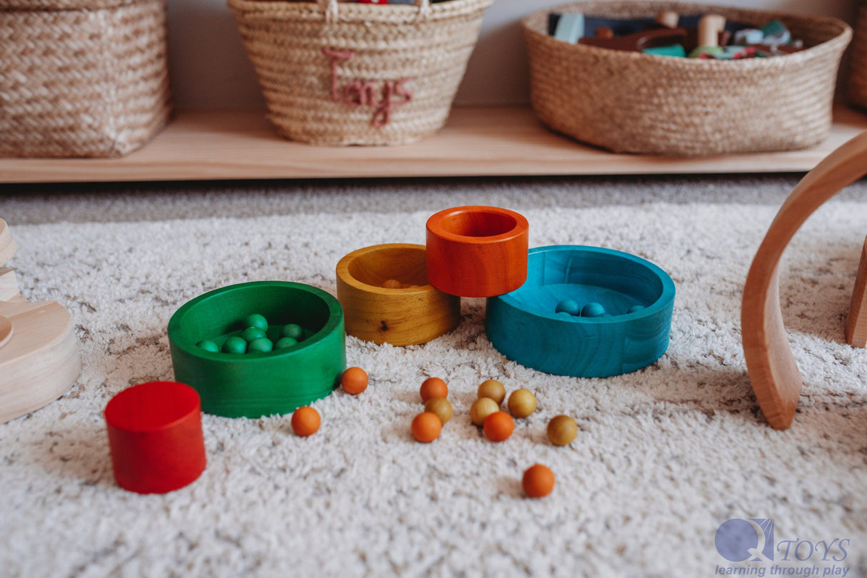 Natural Coloured Nesting and Stacking Bowls