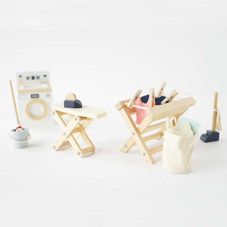 Daisylane Laundry Room Set