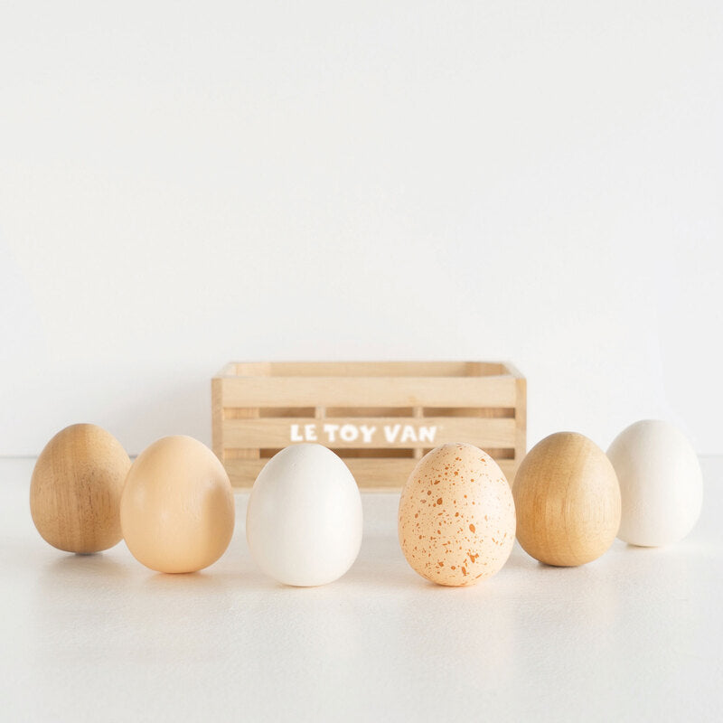 Le Toy Van Farm Eggs Wooden Market Crate – children can head down to the market and purchase this playful set of 6 eggs