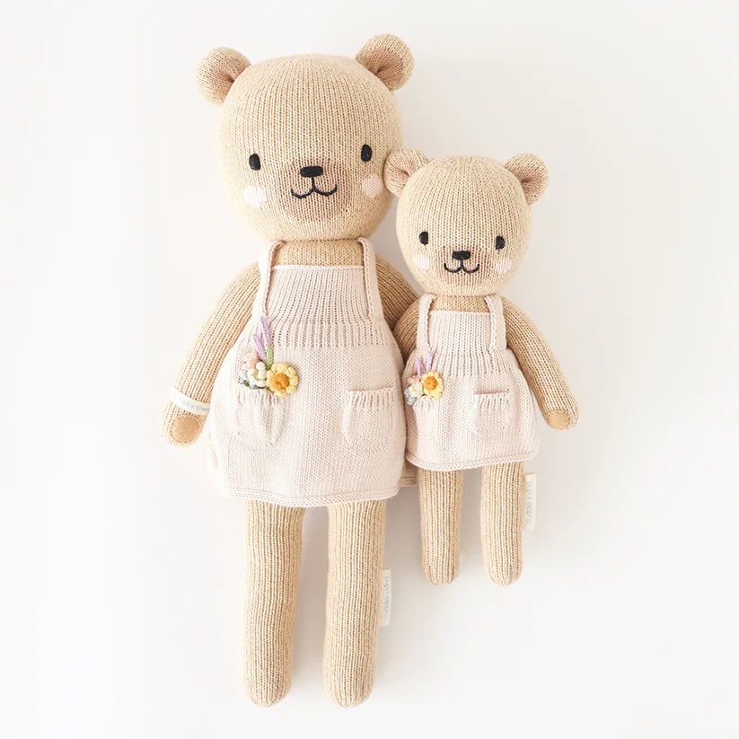 Close-up detail of the Goldie The Honey Bear