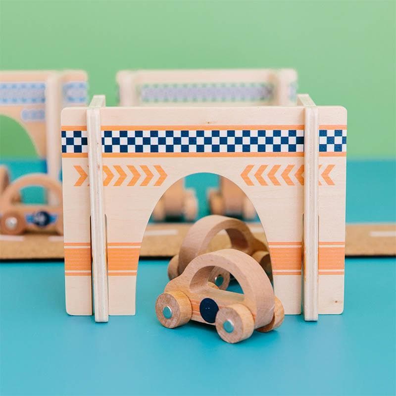 Happy Architect Raceway w/ cars