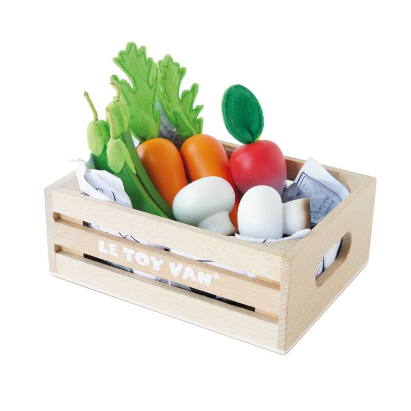 Le Toy Van Harvest Vegetables Wooden Food Crate – the garden harvest, crated and kitchen-ready