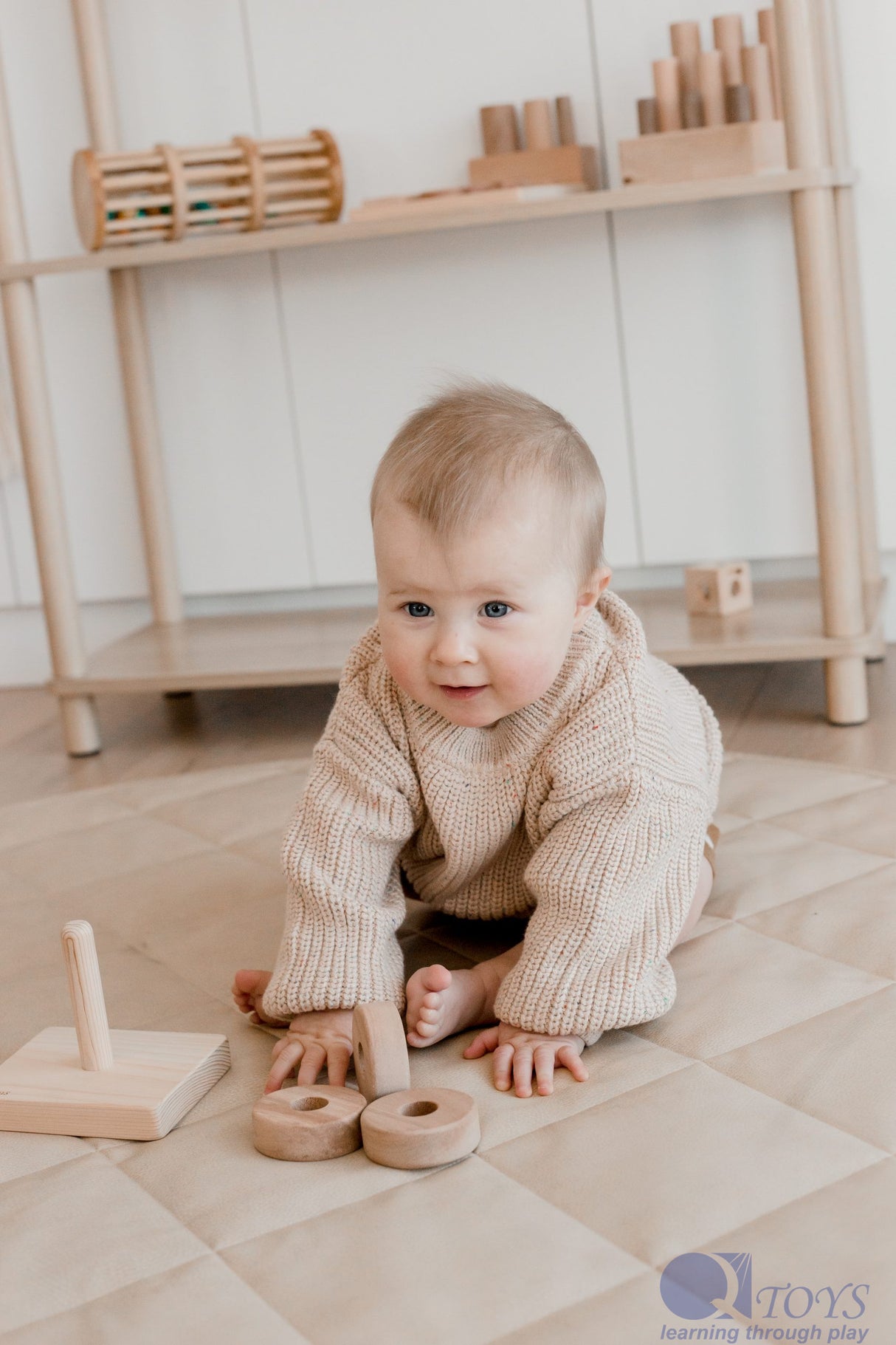 Montessori Vertical Ring Stacker