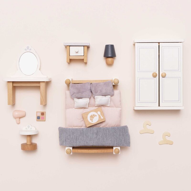 Deluxe Dolls House Furniture Set