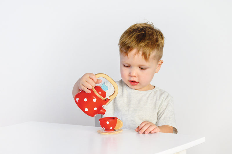 Honeybake Dotty Kettle
