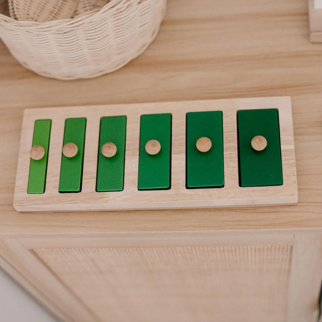 Narrow-wide Knob Puzzle