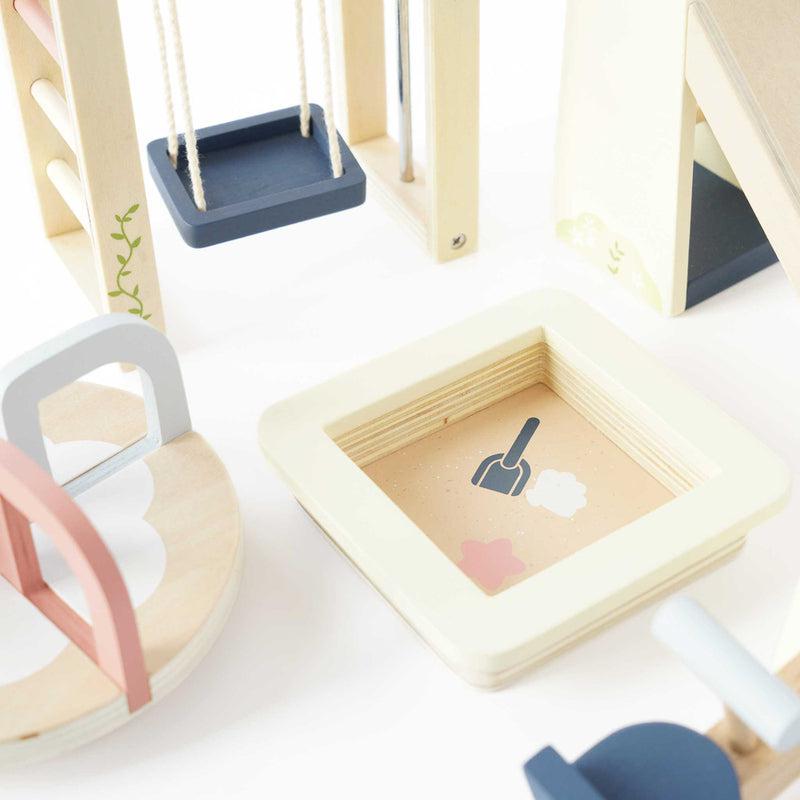 Le Toy Van Outdoor Play Furniture – the dolls house backyard just got an upgrade