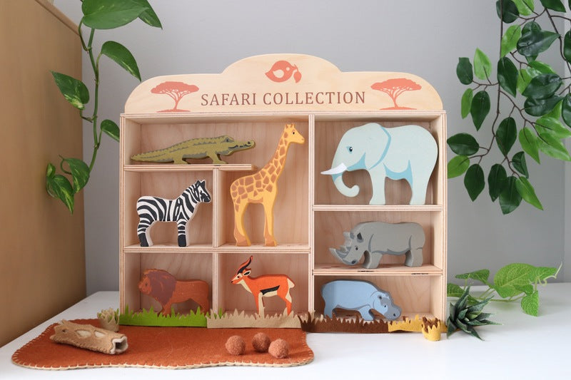 Safari Animal Display Shelf Set