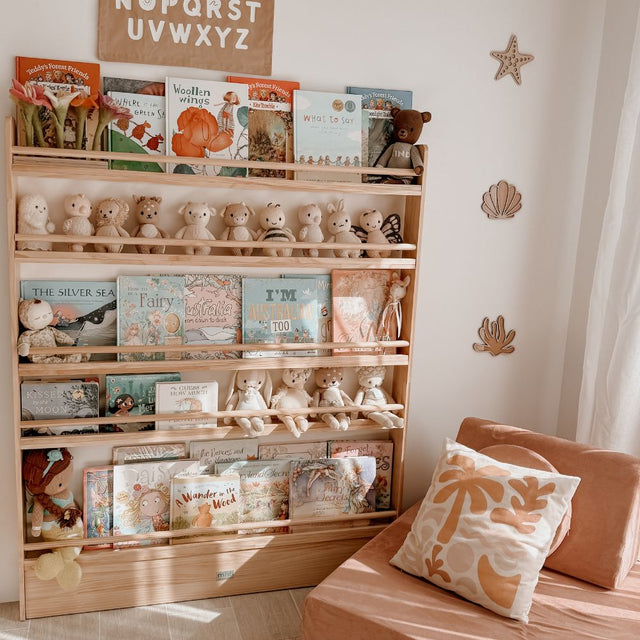 Little Readers Book Shelf - Varnished