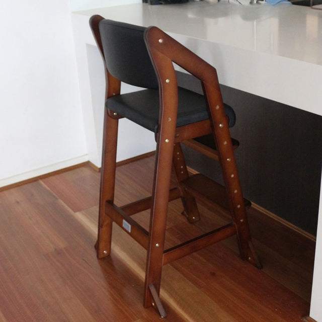 Dine and Grow TODDLER ISLAND CHAIR - Walnut & Black