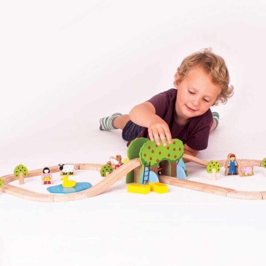 Wooden Farm Train Set-Toy Vehicles-My Happy Helpers