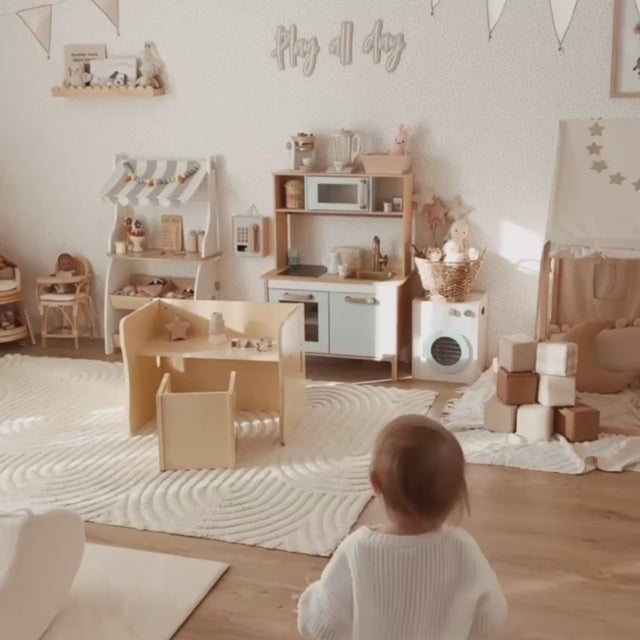 Cube Weaning Table & Single Chair - Vanish