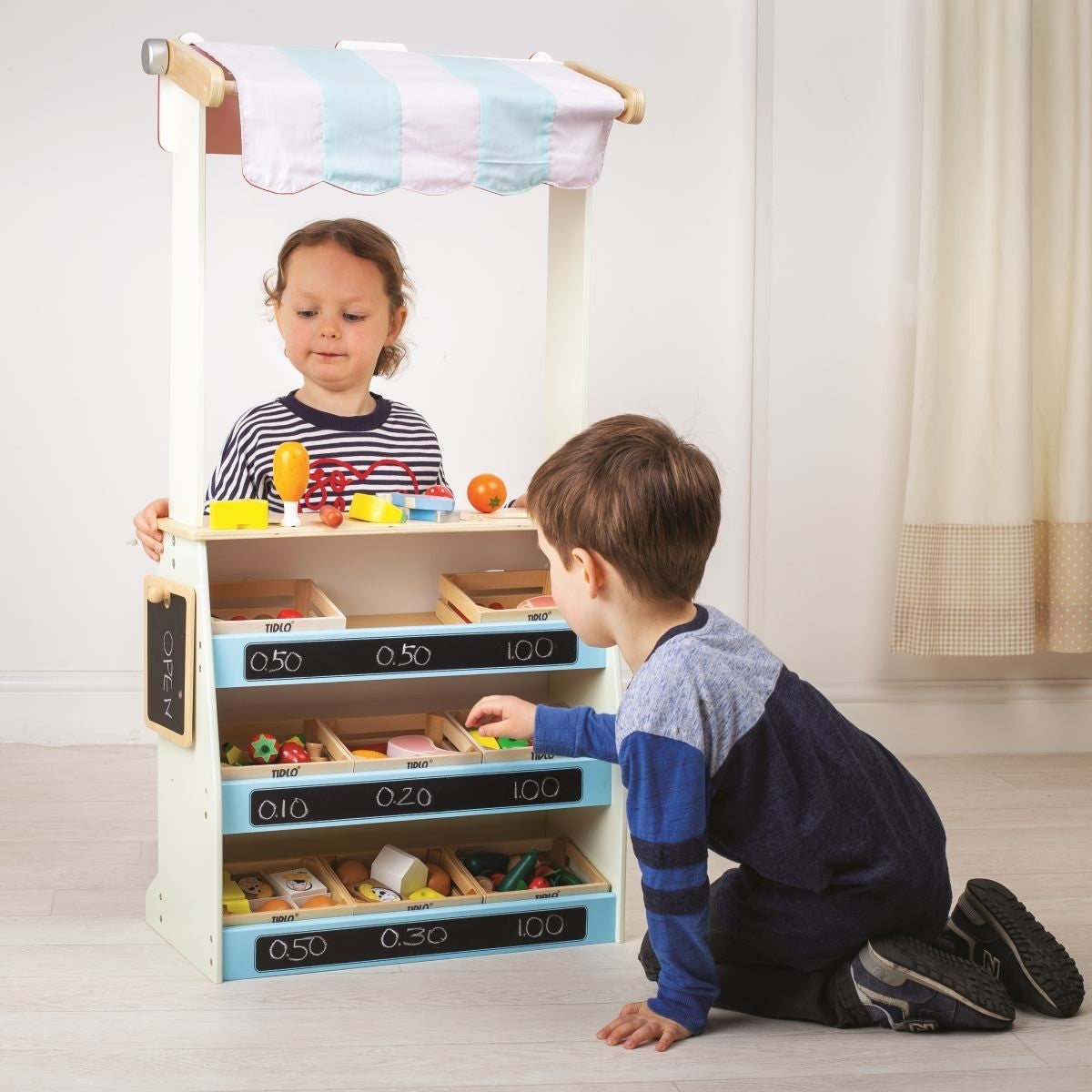 Play Shop & Puppet Theatre
