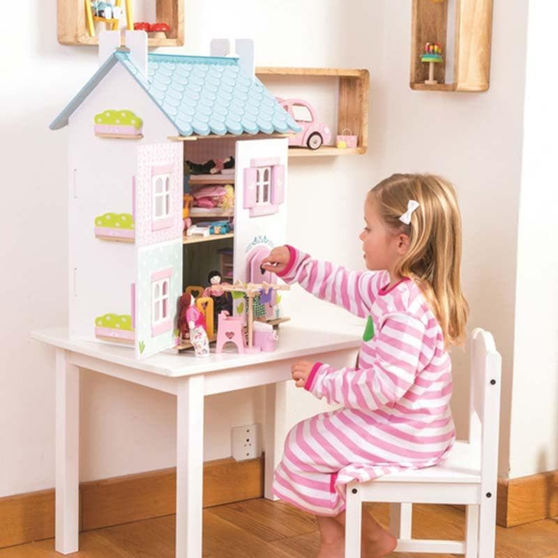 Daisylane Blue Bird Cottage with Furniture